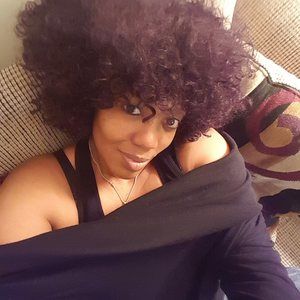 Meet your Posher, Shirlonda